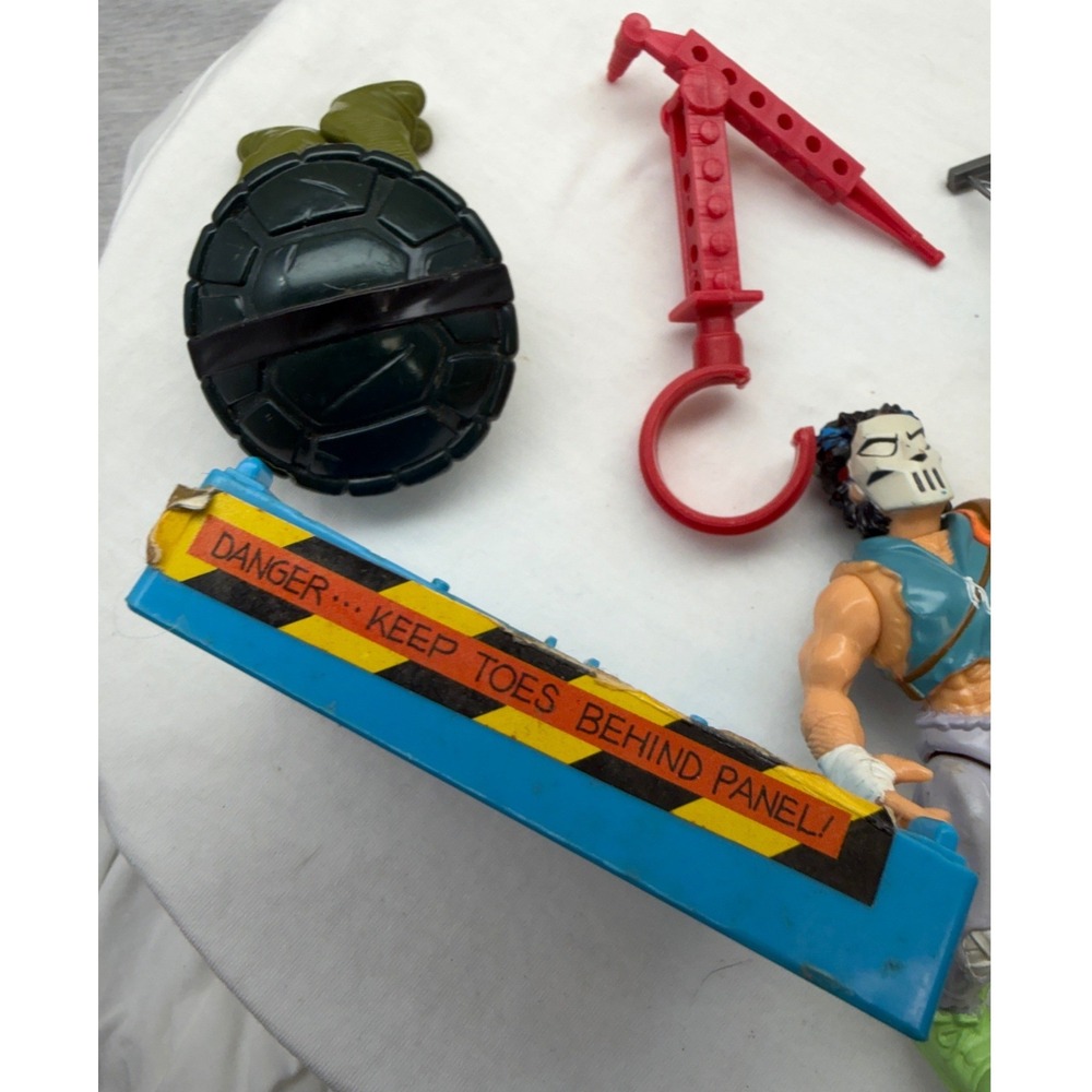 Vintage TMNT Casey Jones Action Figure Lot Playmates Toys Accessories Bundle - Picture 5 of 8